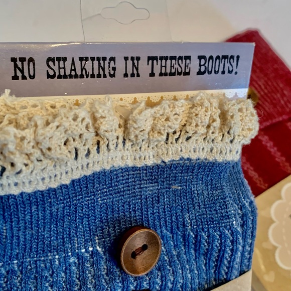 Women’s Boots socks Britt’s Knits New In Package 2 Pair NWT Stocking Stuffer - Picture 6 of 8